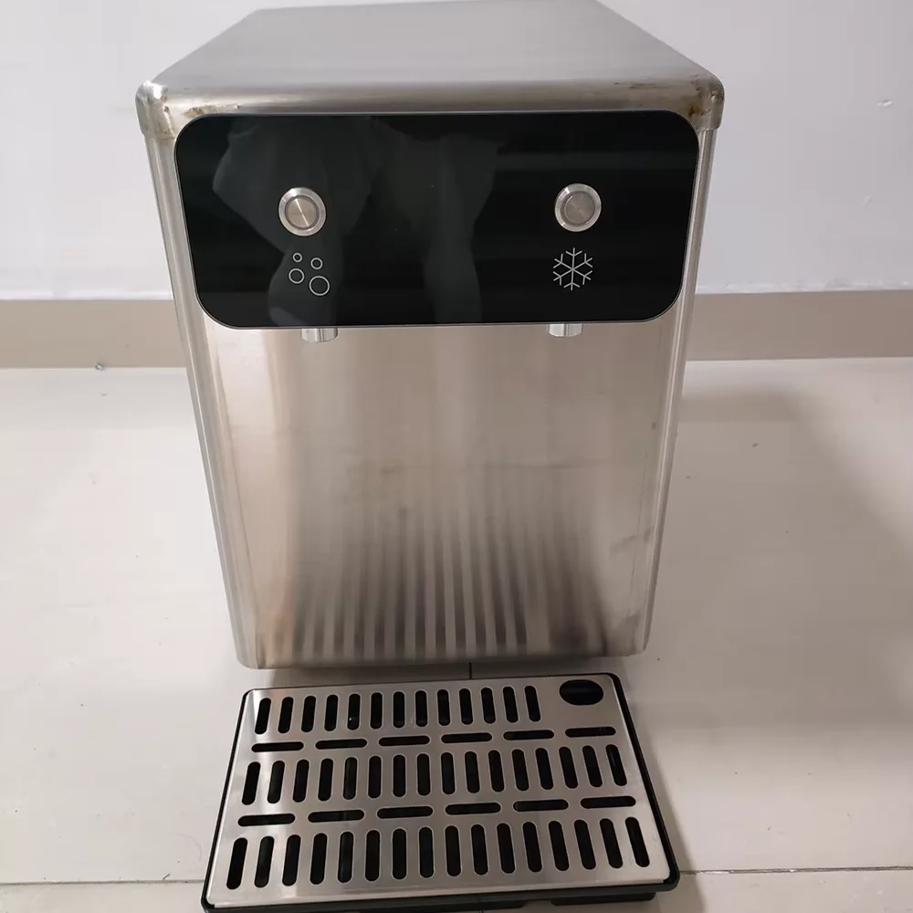 Automatic Sparkling Water Machine With Push Button
Automatic Sparkling Water Machine With Push Button