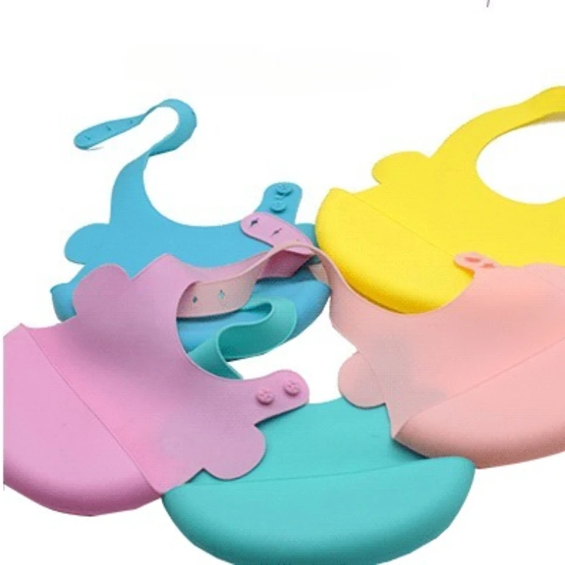 Supplementary food bib baby super soft silicone food pocket 
Supplementary food bib baby super soft silicone food pocket