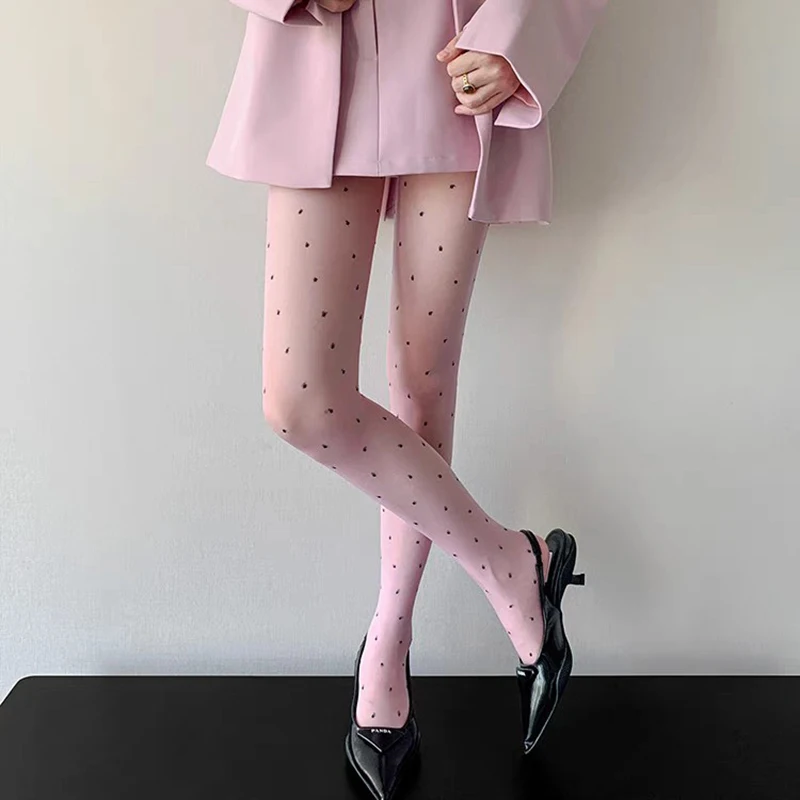 Y2K Lolita Retro Polka Dot Oil Glossy Pantyhose Women 10D Ultra Thin Transparent Underwear Shiny Sexy T-Crotch Tights Stocking
Y2K Lolita Retro Polka Dot Oil Glossy Pantyhose Women 10D Ultra Thin Transparent Underwear Shiny Sexy T-Crotch Tights Stocking