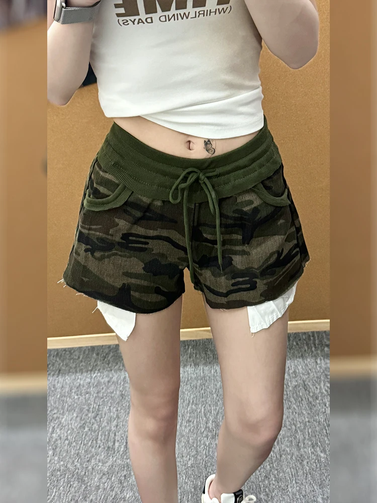 American High Street Design Camouflage Pants Women Summer New Style Spicy Girl Versatile Casual Slimming Shorts
American High Street Design Camouflage Pants Women Summer New Style Spicy Girl Versatile Casual Slimming Shorts