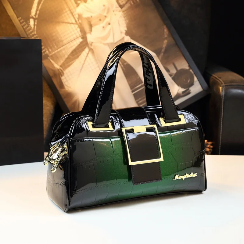 New Middle aged Mom Retro Adjustable Shoulder Strap Pillow Bag Soft Leather Women's Small Shoulder Bag 2024 New Edition
New Middle aged Mom Retro Adjustable Shoulder Strap Pillow Bag Soft Leather Women's Small Shoulder Bag 2024 New Edition