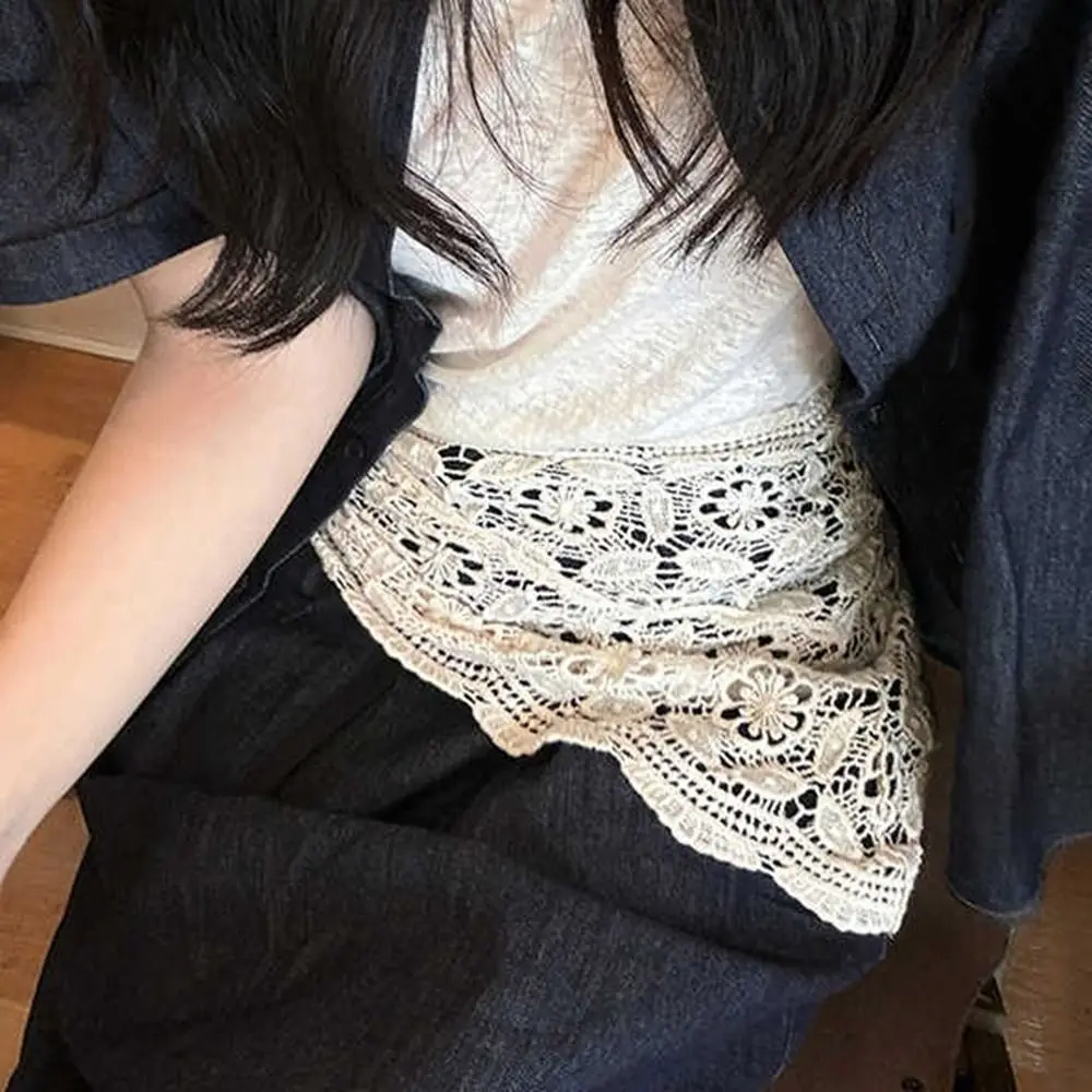 Elegant Fake Collar Lace Shawl Cape Cloak Lace Triangle Scarf Korean Style White Hip Scarf Female
Elegant Fake Collar Lace Shawl Cape Cloak Lace Triangle Scarf Korean Style White Hip Scarf Female