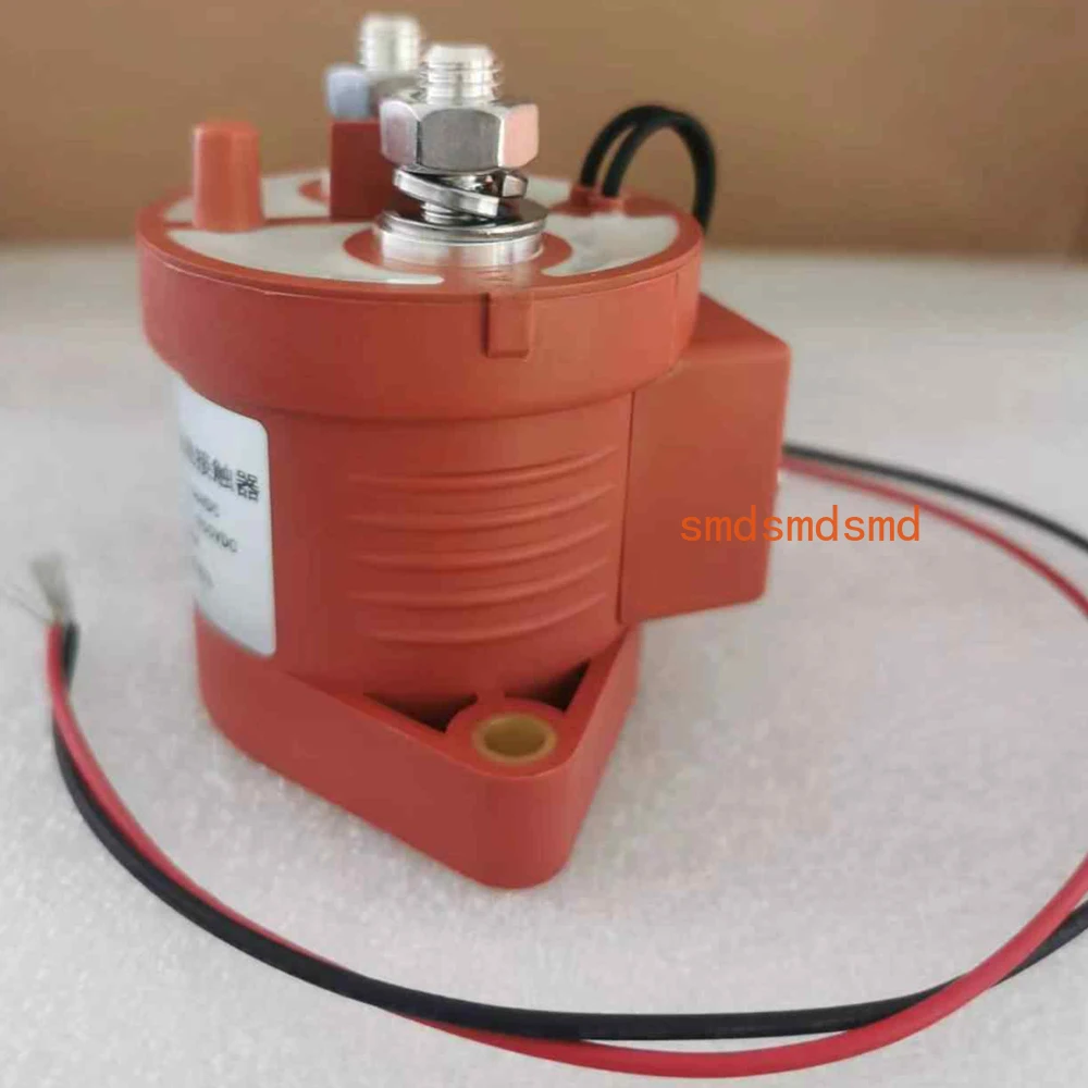 DC Relay EV4030ACETC 300A DC12-900V High Voltage Contactor Automotive Relay 1 Set of Bridge Normally Open
DC Relay EV4030ACETC 300A DC12-900V High Voltage Contactor Automotive Relay 1 Set of Bridge Normally Open