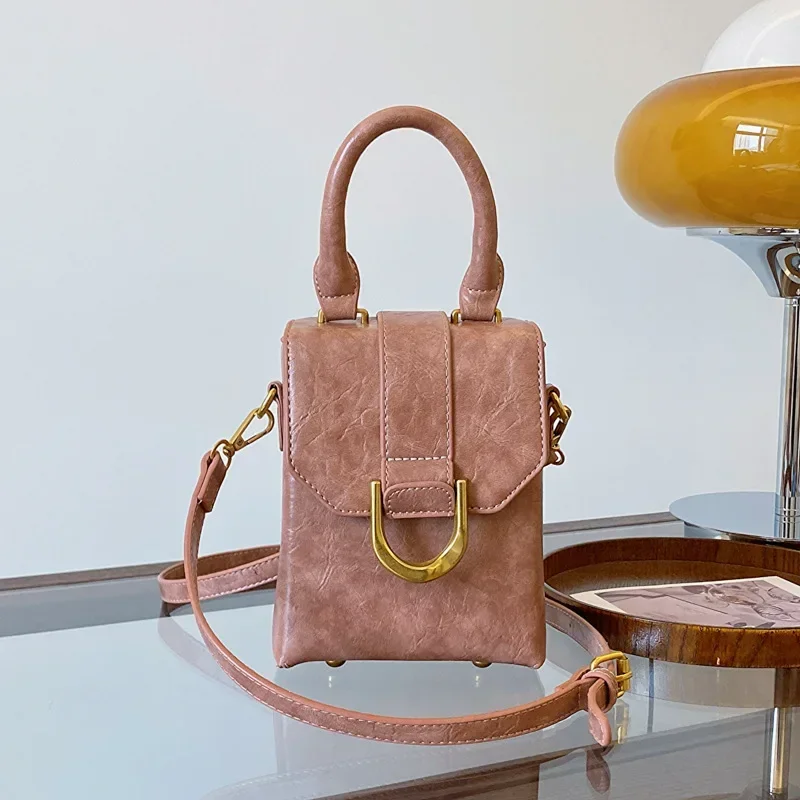 Women's Solid Color Mobile Phone Handbag | High - Quality Leather Crafted, Trendy Minimalist Design, Perfect for Handheld Use
Women's Solid Color Mobile Phone Handbag | High - Quality Leather Crafted, Trendy Minimalist Design, Perfect for Handheld Use