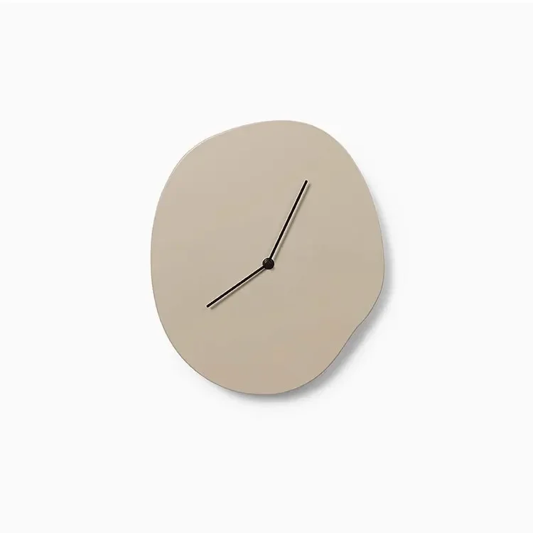 Simple modern quartz clock wall clock ornament living room atmosphere home model room 
Simple modern quartz clock wall clock ornament living room atmosphere home model room