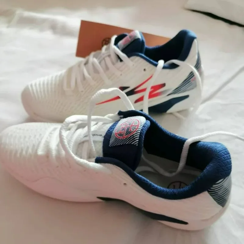 Classic Brand Men Women Fencing Shoes White Red Gym Training Shoe Couples Comfortable Fencing Shoe Unisex Non-Slip Sports Shoe
Classic Brand Men Women Fencing Shoes White Red Gym Training Shoe Couples Comfortable Fencing Shoe Unisex Non-Slip Sports Shoe