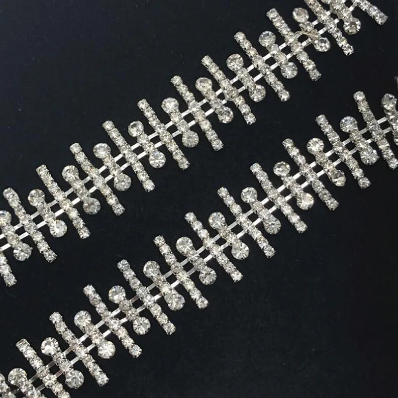 10Yards Charming Rhinestone Trim For Wedding Dress Rhinestone Cup Chain Banding Wedding Sash
10Yards Charming Rhinestone Trim For Wedding Dress Rhinestone Cup Chain Banding Wedding Sash