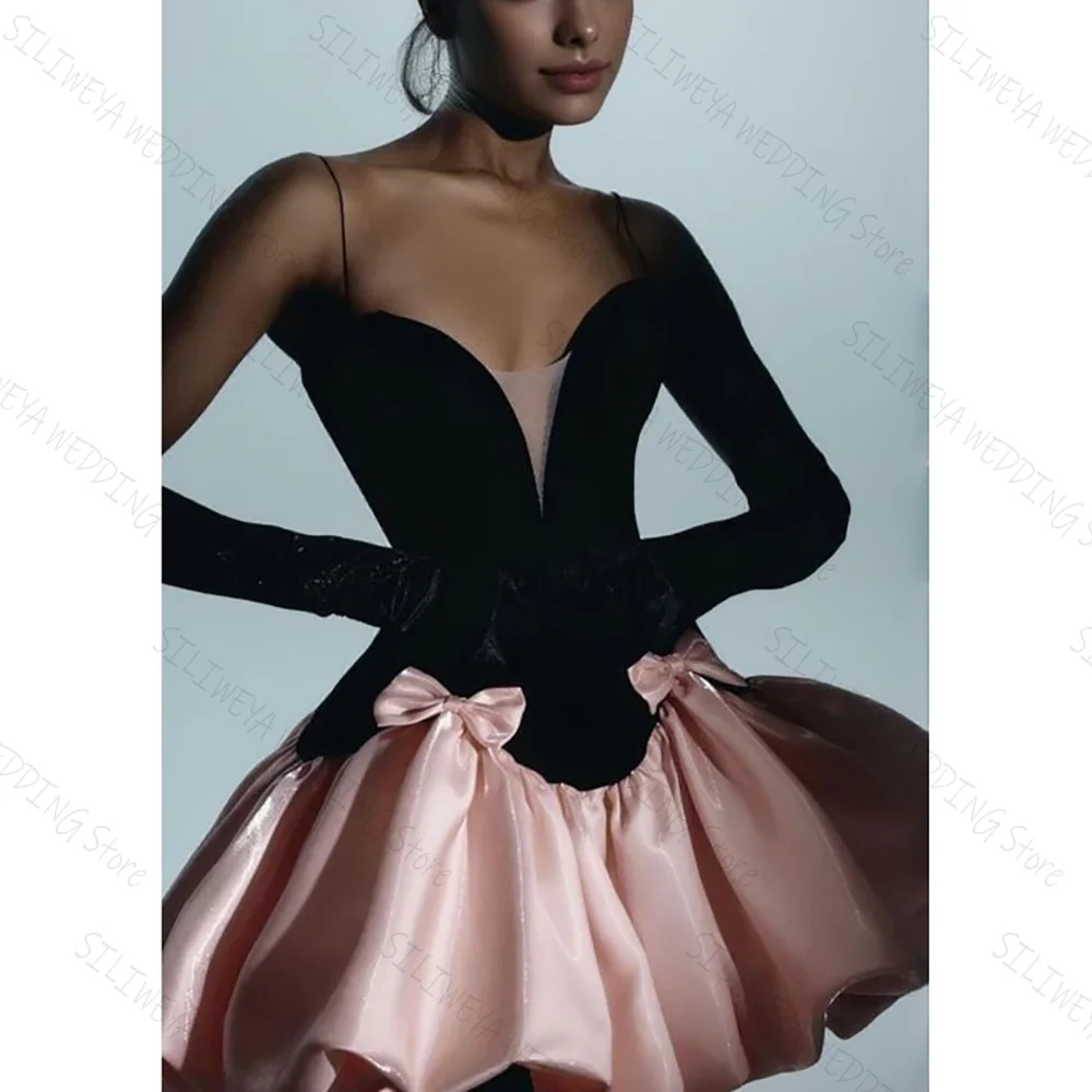 Exquisite Straps Short Chic Prom Dresses Mini-Length Black And Pink Small Bow Female Party Evening Gown
Exquisite Straps Short Chic Prom Dresses Mini-Length Black And Pink Small Bow Female Party Evening Gown