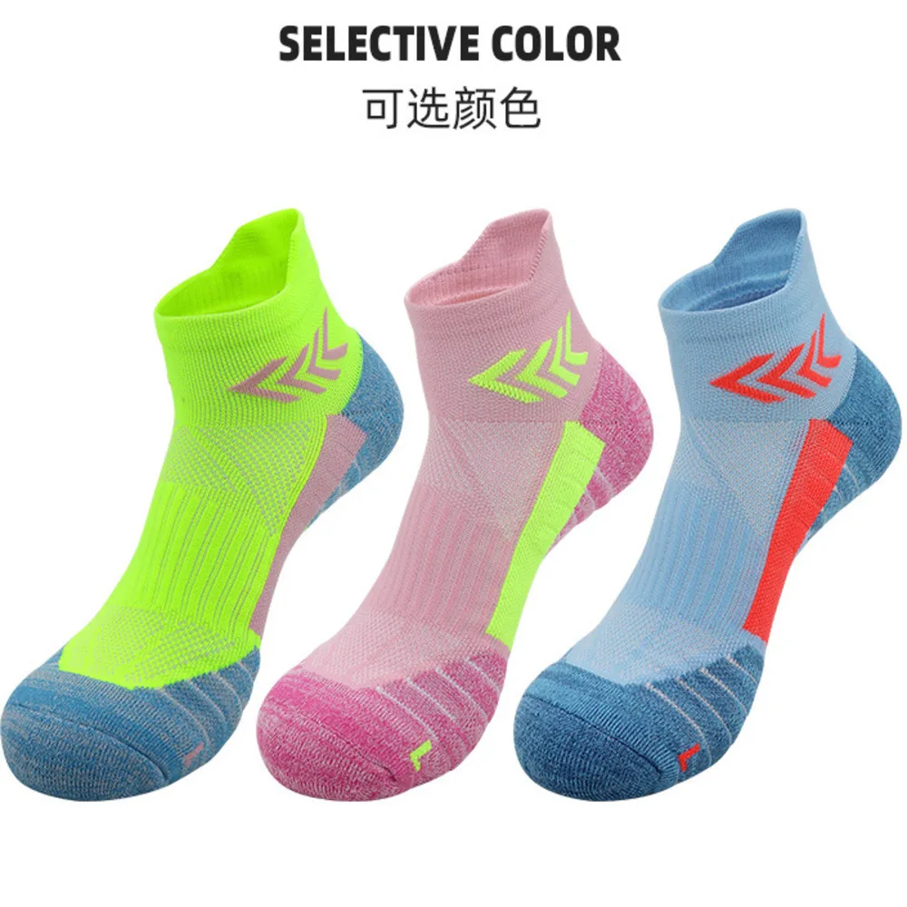 Осенне-зимние профессиональные носки для марафона для женщин, дышащие нескользящие спортивные носки с полотенцесушителем для мужчин, короткая трубка
Осенне-зимние профессиональные носки для марафона для женщин, дышащие нескользящие спортивные носки с полотенцесушителем для мужчин, короткая трубка