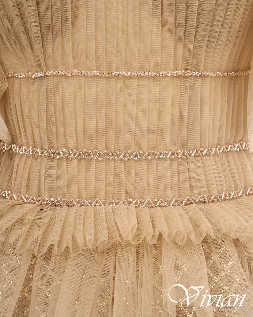 Customized Strapless Short Sleeves Delicate Prom Dress A-Line Modern Evening Dress Crystal Floor Length Luxury Bridal Gowns
Customized Strapless Short Sleeves Delicate Prom Dress A-Line Modern Evening Dress Crystal Floor Length Luxury Bridal Gowns