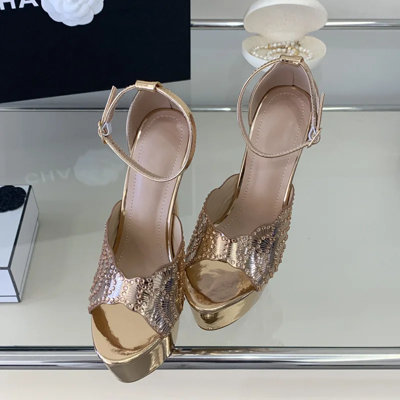 Woman Champagne Nightclub Sexy Diamond High Heels Women Sandals Fashion Pole Dance Platform Open Toe Buckle Strap Party Shoes
Woman Champagne Nightclub Sexy Diamond High Heels Women Sandals Fashion Pole Dance Platform Open Toe Buckle Strap Party Shoes