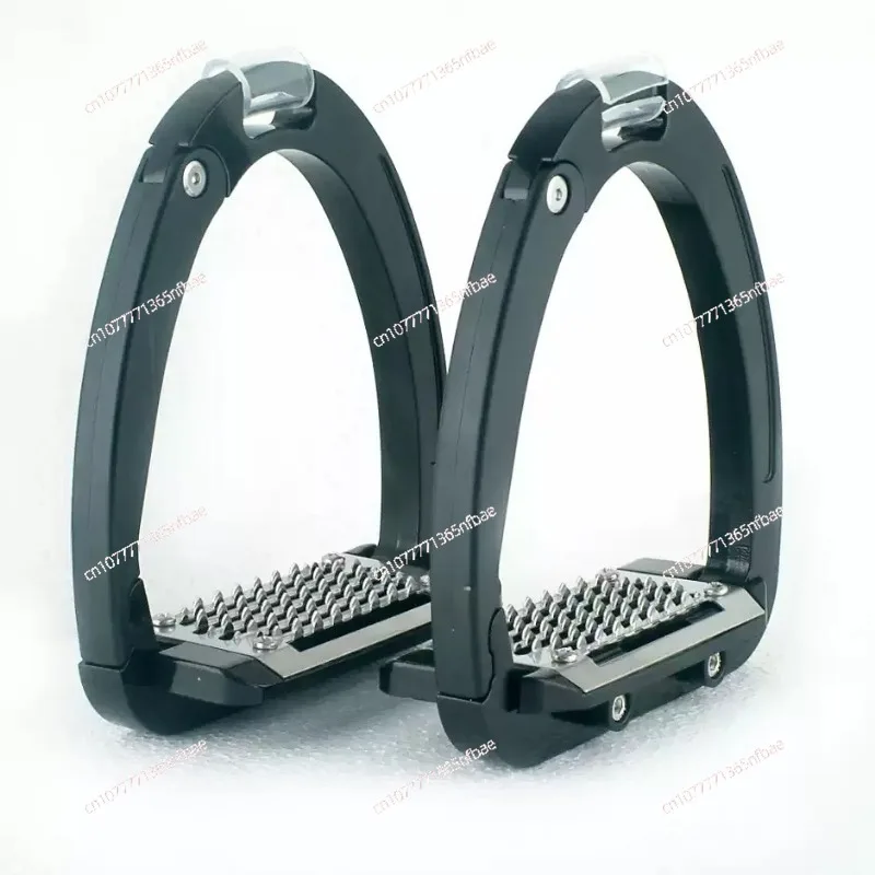 Safety Stirrups 125mm Saddle Accessories Aluminum Alloy Material Equestrian Equipment Complete Set
Safety Stirrups 125mm Saddle Accessories Aluminum Alloy Material Equestrian Equipment Complete Set