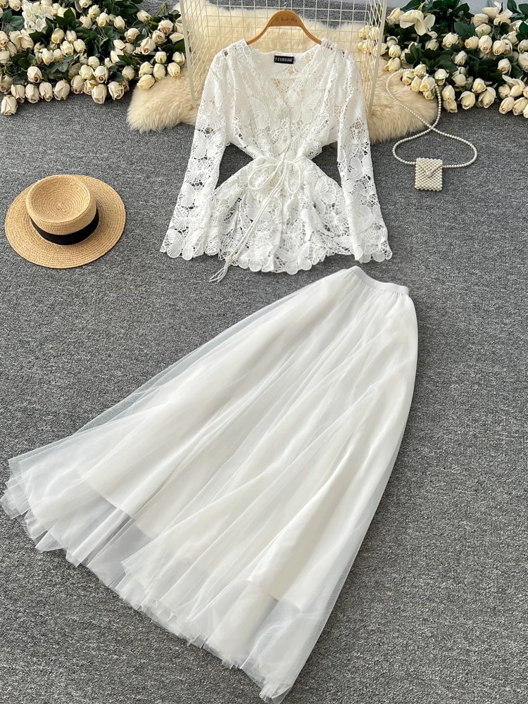 Комплект юбки с кружевной завязкой на талии и высокой талией, женский модный ансамбль, повседневная офисная одежда во французском стиле
Комплект юбки с кружевной завязкой на талии и высокой талией, женский модный ансамбль, повседневная офисная одежда во французском стиле