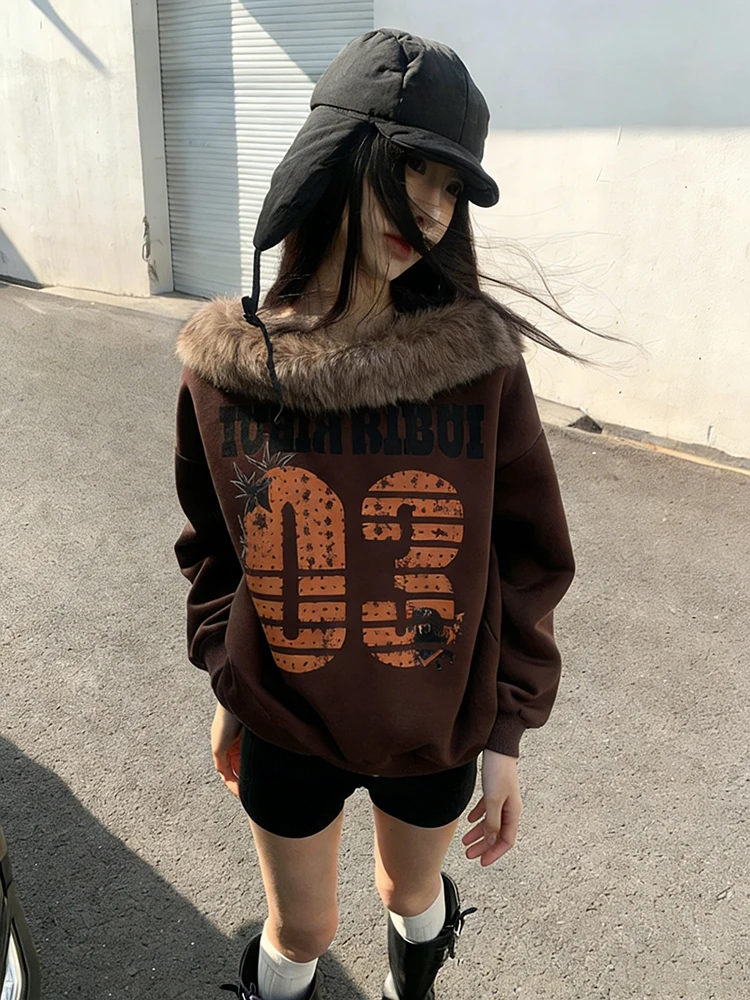 Retro American oulder Length Sve Hoodie Women's Autumn Winter Spicy Girl Clothing Detachable Fur Collar Design Sensation...
Retro American oulder Length Sve Hoodie Women's Autumn Winter Spicy Girl Clothing Detachable Fur Collar Design Sensation...