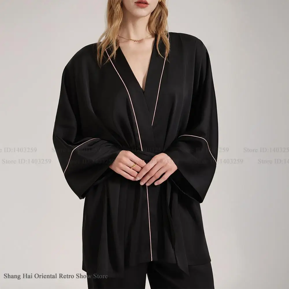 New Autumn Women's Pajamas Set Sleepwear Sexy Long Sleeve Cardigan Trouser Pijamas Suit Fashion Satin Loungewear Outfit Homewear
New Autumn Women's Pajamas Set Sleepwear Sexy Long Sleeve Cardigan Trouser Pijamas Suit Fashion Satin Loungewear Outfit Homewear