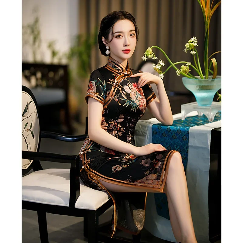 Yourqipao Китайский традиционный стиль Cheongsam Модная юбка Hanfu Ретро Элегантное улучшенное кимоно Ципао Вечерние платья для женщин
Yourqipao Китайский традиционный стиль Cheongsam Модная юбка Hanfu Ретро Элегантное улучшенное кимоно Ципао Вечерние платья для женщин