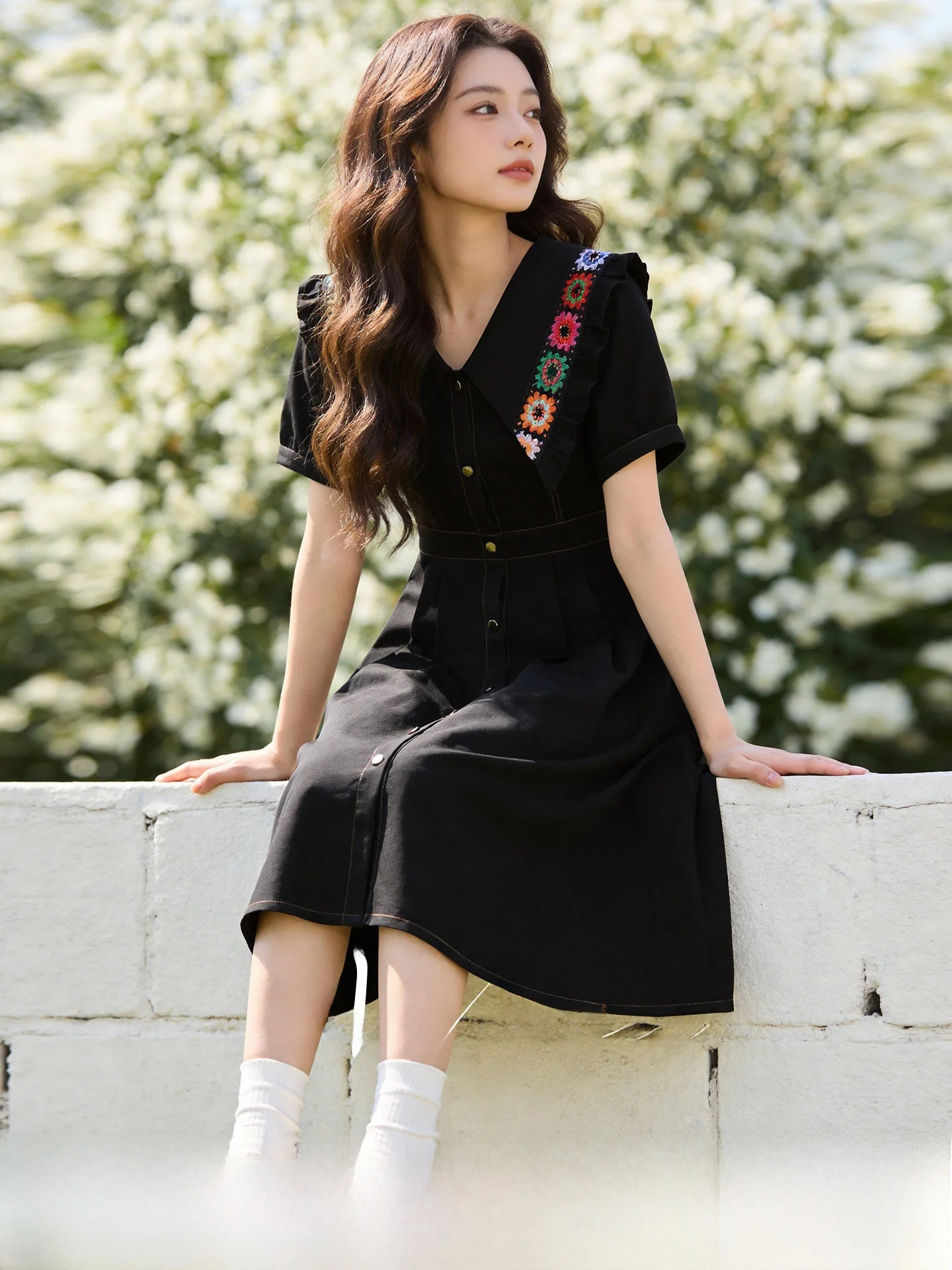 plus Size Dress Waist Cinched Short Sleeve Doll Collar Single Button Skirt Casual High Waist Polyester Fiber Bubble Sleeve
plus Size Dress Waist Cinched Short Sleeve Doll Collar Single Button Skirt Casual High Waist Polyester Fiber Bubble Sleeve