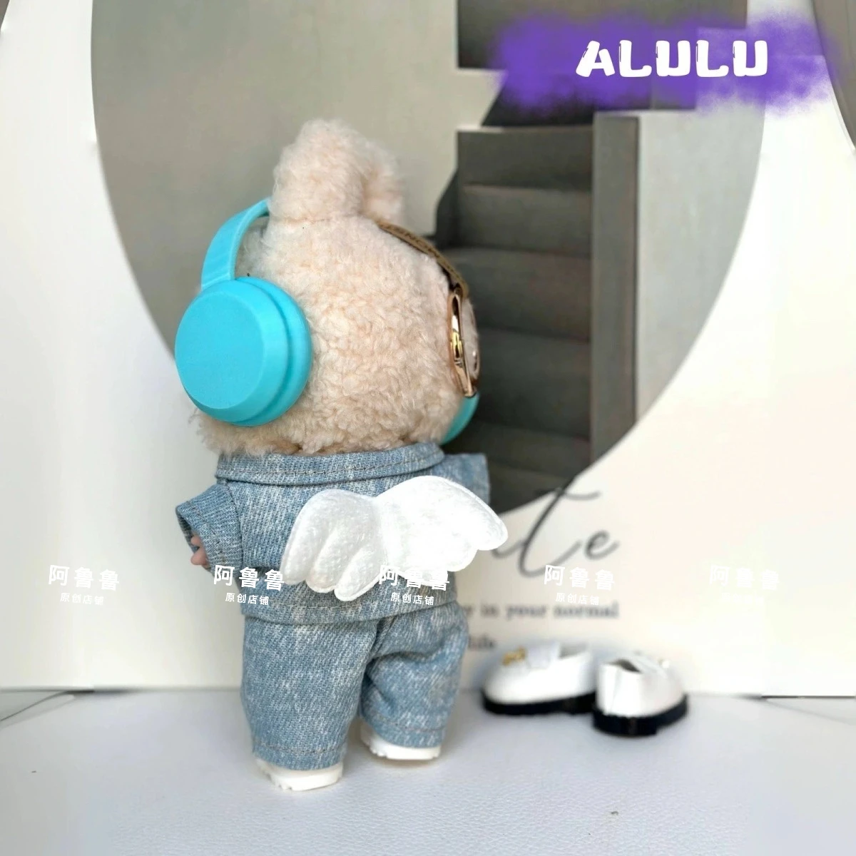 Для 15 см/17 см виниловый плюшевый Ropa Labubu V1 V2 V3, серый свитшот, комплект шляп, модная одежда для кукол, периферийные аксессуары
Для 15 см/17 см виниловый плюшевый Ropa Labubu V1 V2 V3, серый свитшот, комплект шляп, модная одежда для кукол, периферийные аксессуары