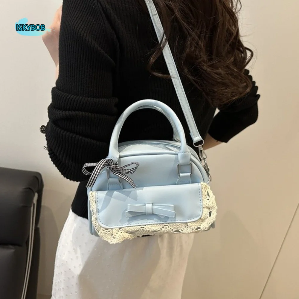 PU Leather Boston Handbag Lace Ribbon Zipper Crossbody Bowling Bag Multifunction Korean Style Bow Shoulder Bag Party
PU Leather Boston Handbag Lace Ribbon Zipper Crossbody Bowling Bag Multifunction Korean Style Bow Shoulder Bag Party