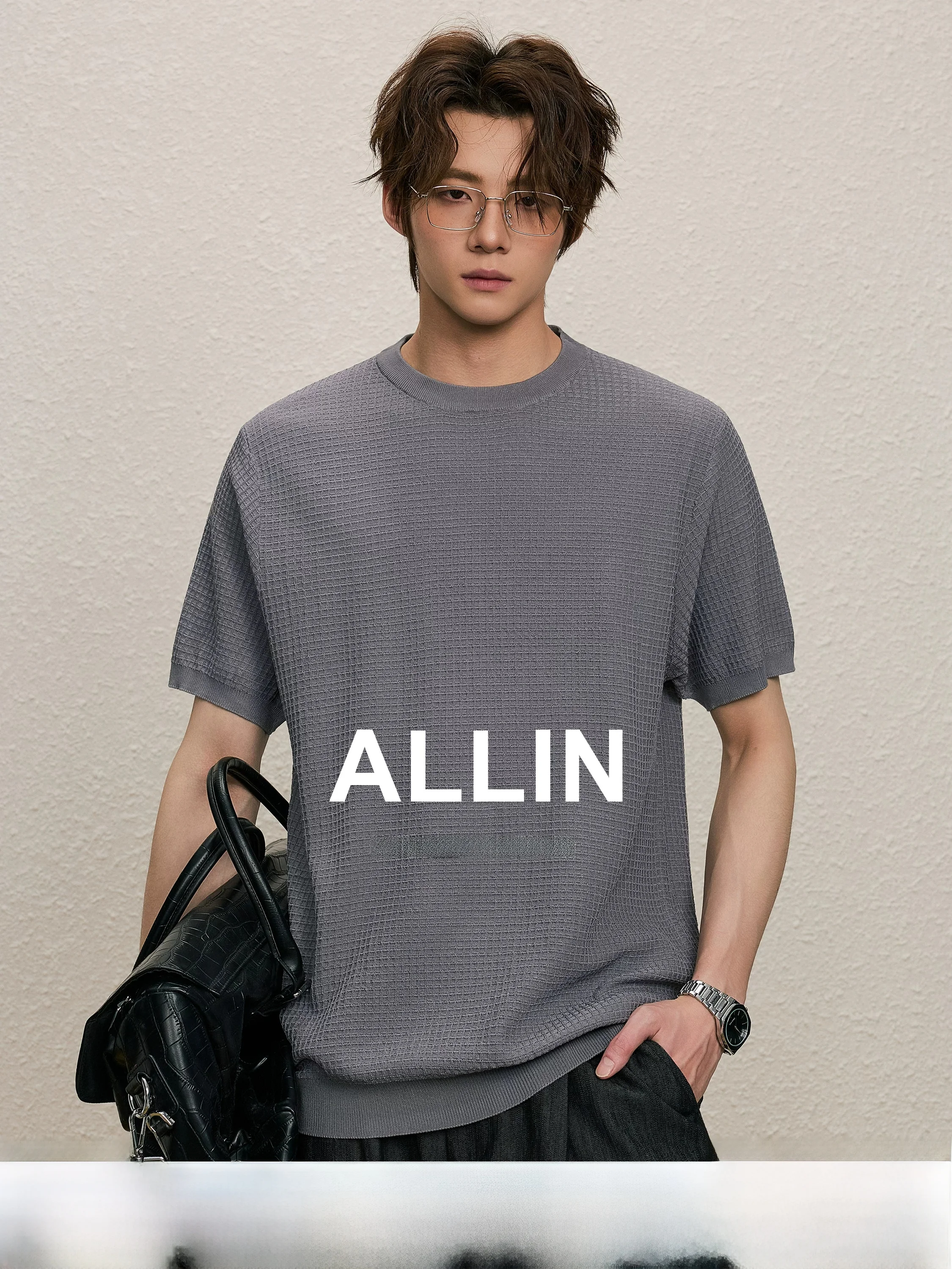 ALLIN Men's Summer Breathable Short Sleeve T-shirt Loose Fit Versatile Base Layer Shirt Casual Fashionable Work Home Date
ALLIN Men's Summer Breathable Short Sleeve T-shirt Loose Fit Versatile Base Layer Shirt Casual Fashionable Work Home Date