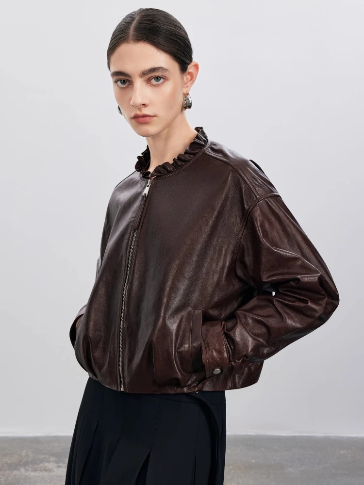 Chic O-neck Genuine Leather Jackets for Women Spring Autumn 2026 New High-end Simple Soft Oil Wax Short Real Sheepskin Coat
Chic O-neck Genuine Leather Jackets for Women Spring Autumn 2026 New High-end Simple Soft Oil Wax Short Real Sheepskin Coat