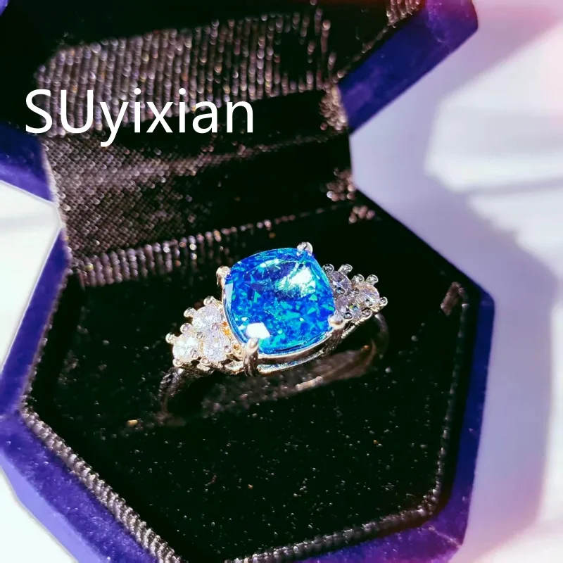 925 Sterling Silver Fashion Light Luxury Ice Flower Cut Square Crystal Zircon Ring Birthday Party Anniversary Gift
925 Sterling Silver Fashion Light Luxury Ice Flower Cut Square Crystal Zircon Ring Birthday Party Anniversary Gift