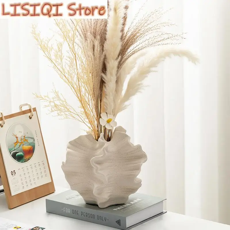 New Ceramic Vase Geometric Wavy Patterns Petal Shape Porcelain Crafts Accessories for Flower Arrangement Flower Home Decoration
New Ceramic Vase Geometric Wavy Patterns Petal Shape Porcelain Crafts Accessories for Flower Arrangement Flower Home Decoration