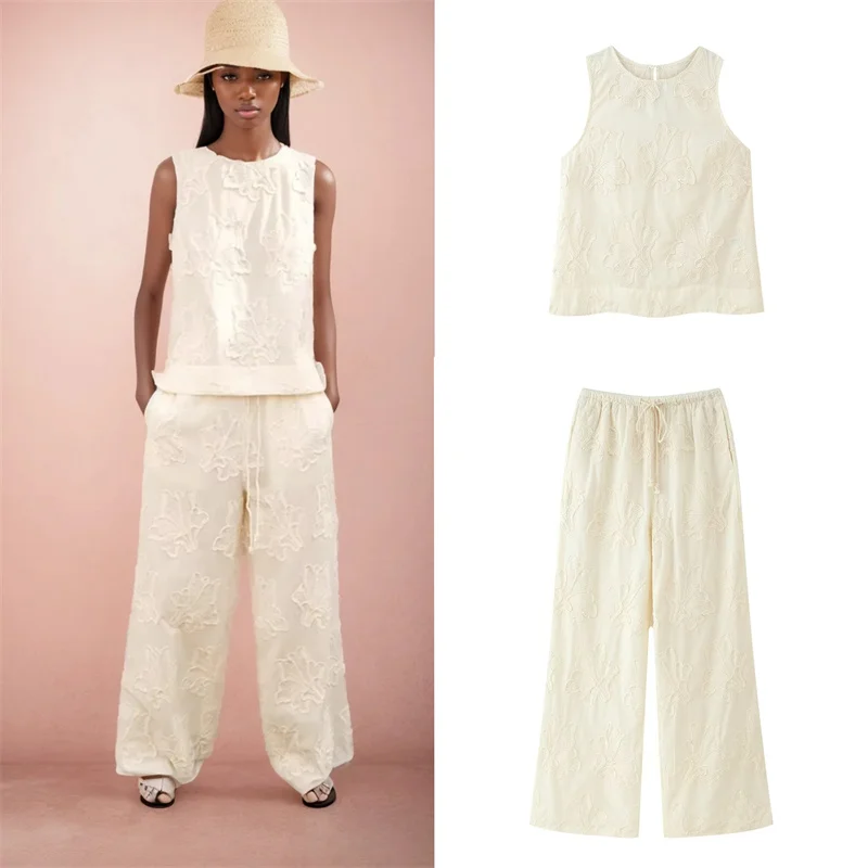 2025 Women's Summer Suit New Ivory Sleeveless Vest Pajama Style Trouser Set Embroidered Trim Casual Fashion Personality
2025 Women's Summer Suit New Ivory Sleeveless Vest Pajama Style Trouser Set Embroidered Trim Casual Fashion Personality