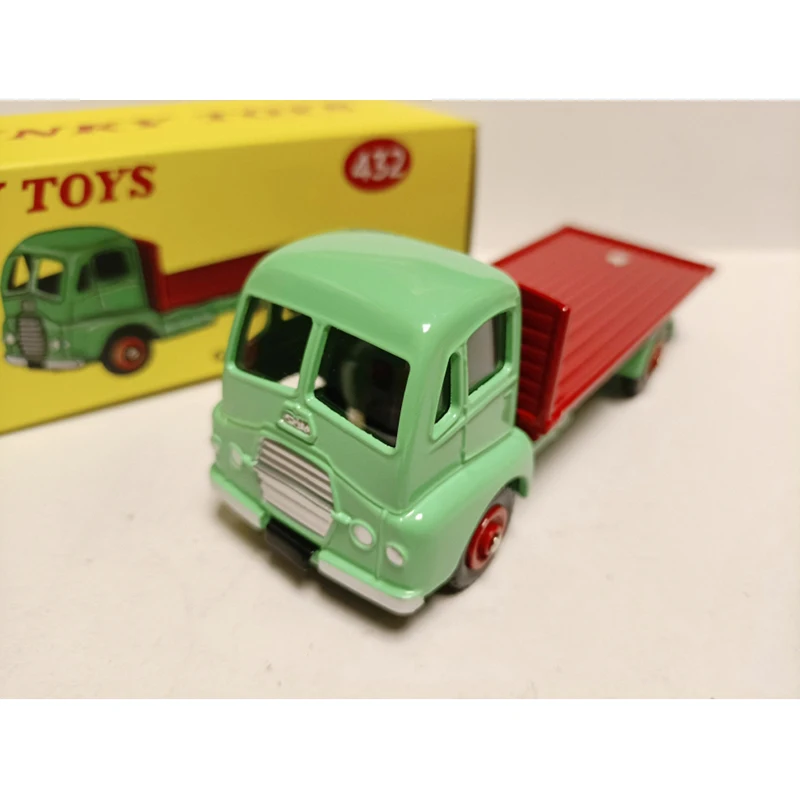 Dinky 1:43 Масштаб Guy Warrior Flat Truck Модель автомобиля из сплава для взрослых Сувенир Классический статический дисплей Коллекция игрушек в подарок
Dinky 1:43 Масштаб Guy Warrior Flat Truck Модель автомобиля из сплава для взрослых Сувенир Классический статический дисплей Коллекция игрушек в подарок