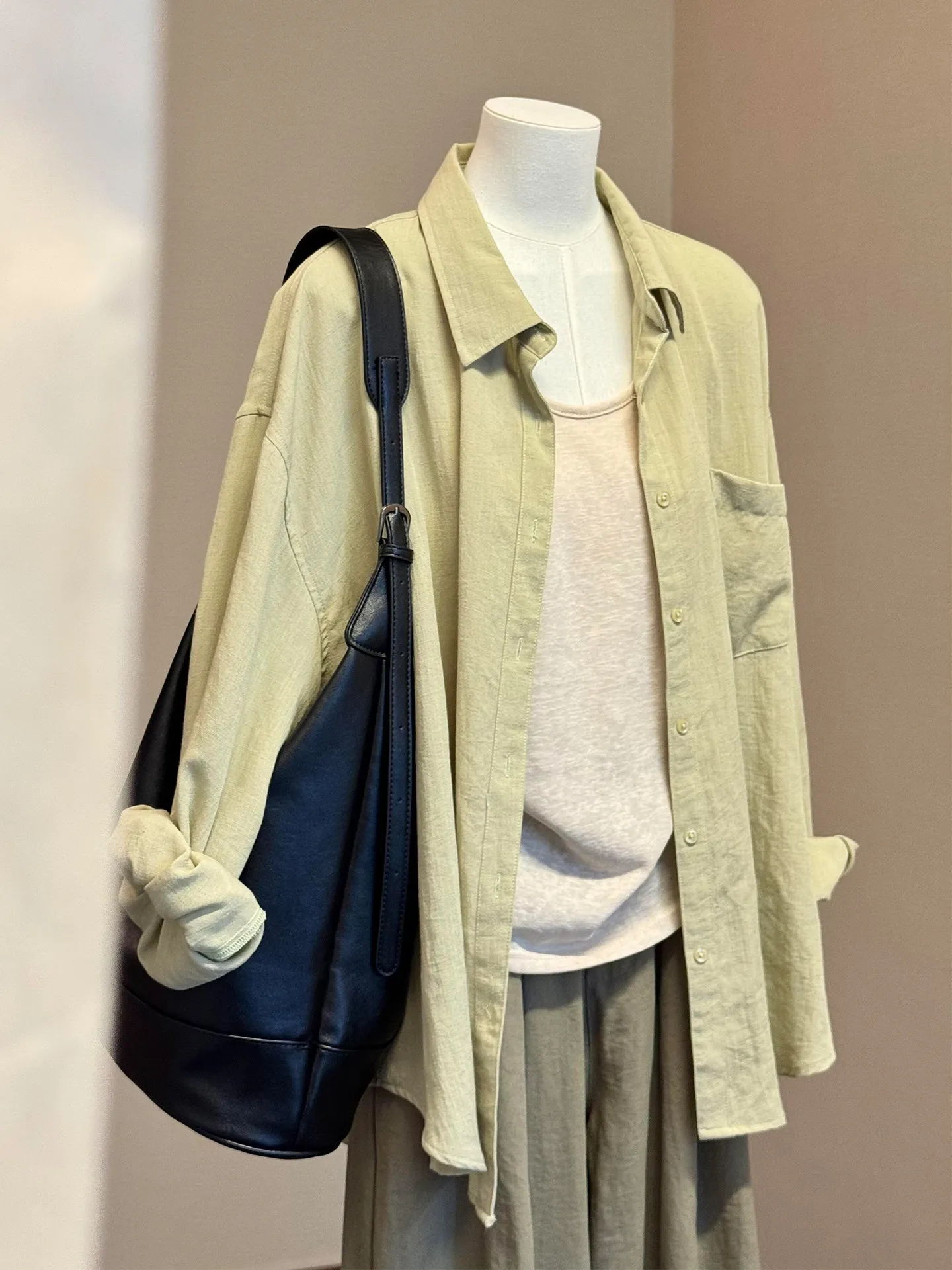 Korean Style Green Cotton Linen Long Sleeve Shirt Jacket Women Summer Very Beautiful Outerwear Thin Cardigan Top Sunscreen
Korean Style Green Cotton Linen Long Sleeve Shirt Jacket Women Summer Very Beautiful Outerwear Thin Cardigan Top Sunscreen