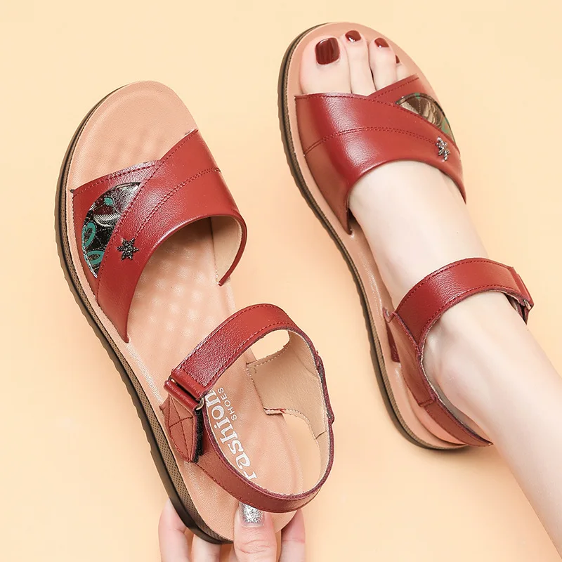 Summer Leather Women Sandals Women Casual Open Toe Wedges Soft Bottom Breathable Shoes Sandals Ladies Comfortable Beach Shoes
Summer Leather Women Sandals Women Casual Open Toe Wedges Soft Bottom Breathable Shoes Sandals Ladies Comfortable Beach Shoes
