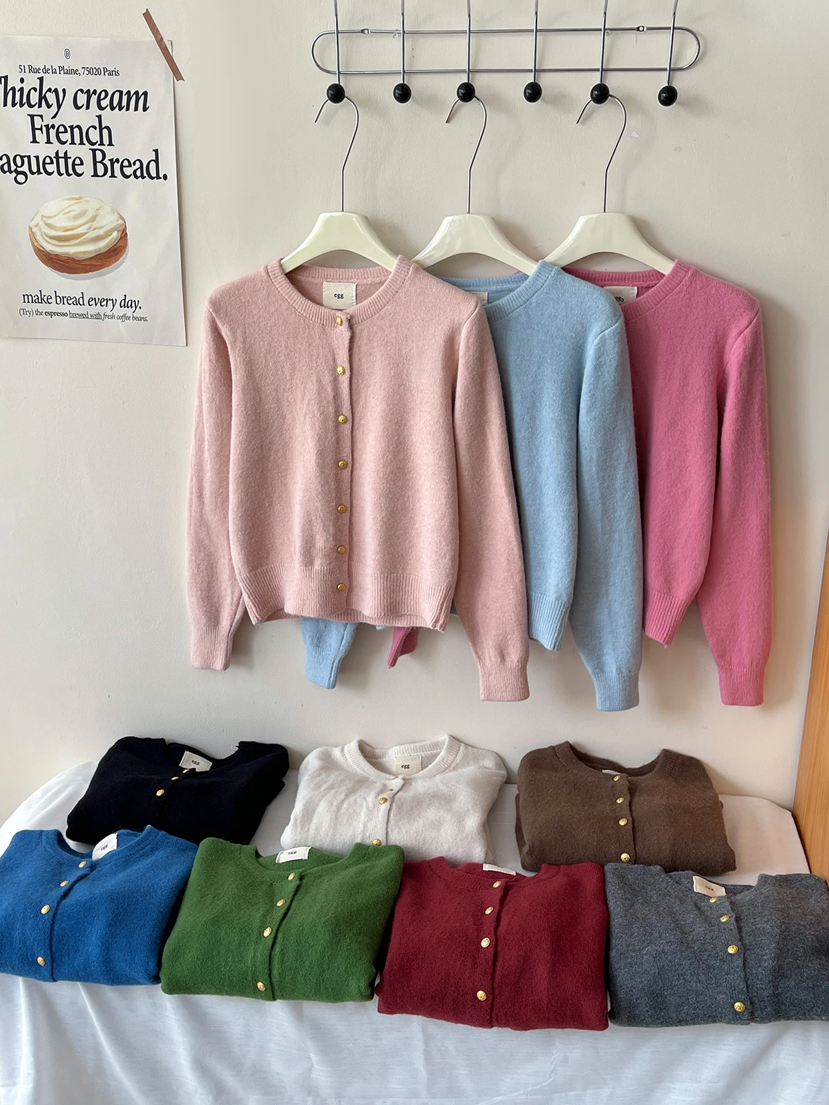 Retro Soft Gold Bule Camere Knitted Open Cardigan Women's Spring Autumn Casual Versatile Outerwear Top Korean Sle
Retro Soft Gold Bule Camere Knitted Open Cardigan Women's Spring Autumn Casual Versatile Outerwear Top Korean Sle