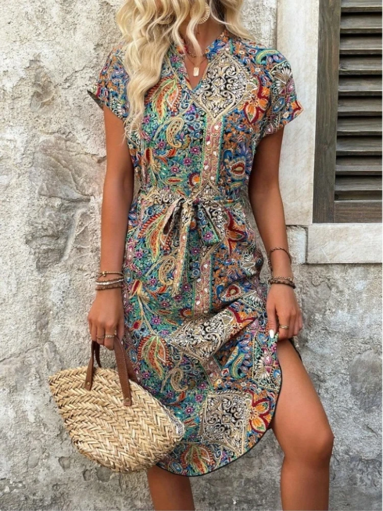 2025 Summer Women's V-Neck Short Sleeve Boho Dress Holiday Vintage Maxi Dress Casual Summer Womens Clothings Dress Robes Female 
2025 Summer Women's V-Neck Short Sleeve Boho Dress Holiday Vintage Maxi Dress Casual Summer Womens Clothings Dress Robes Female