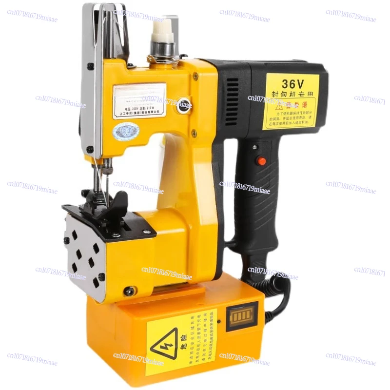 Sewing Machine Portable Plug-in Charging Refueling Lithium Battery Sealing Machine
Sewing Machine Portable Plug-in Charging Refueling Lithium Battery Sealing Machine