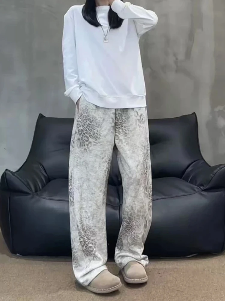 American Heavyweight Leopard Print Men's Sweatpants High Street Casual Sports Pants Drapey High-End Straight Leg Trousers
American Heavyweight Leopard Print Men's Sweatpants High Street Casual Sports Pants Drapey High-End Straight Leg Trousers