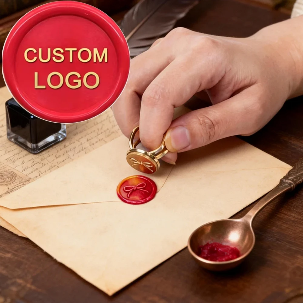 Восковые печати с вашим логотипом на заказ - 20 мм, для запечатывания конвертов, приглашений, декора свадебных открыток
Восковые печати с вашим логотипом на заказ - 20 мм, для запечатывания конвертов, приглашений, декора свадебных открыток