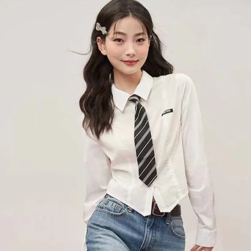 American Preppy Style White Shirts Turn Down Collar Long Sleeve Shirt Slim Waist Women Crop Tops Short Blouse Tie Chemise Femme
American Preppy Style White Shirts Turn Down Collar Long Sleeve Shirt Slim Waist Women Crop Tops Short Blouse Tie Chemise Femme