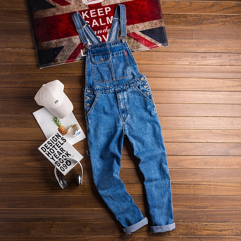 Свободный комбинезон из джинсовой ткани, корейская прямая рабочая одежда, брюки Harn, молодежная повседневная одежда, четыре сезона
Свободный комбинезон из джинсовой ткани, корейская прямая рабочая одежда, брюки Harn, молодежная повседневная одежда, четыре сезона