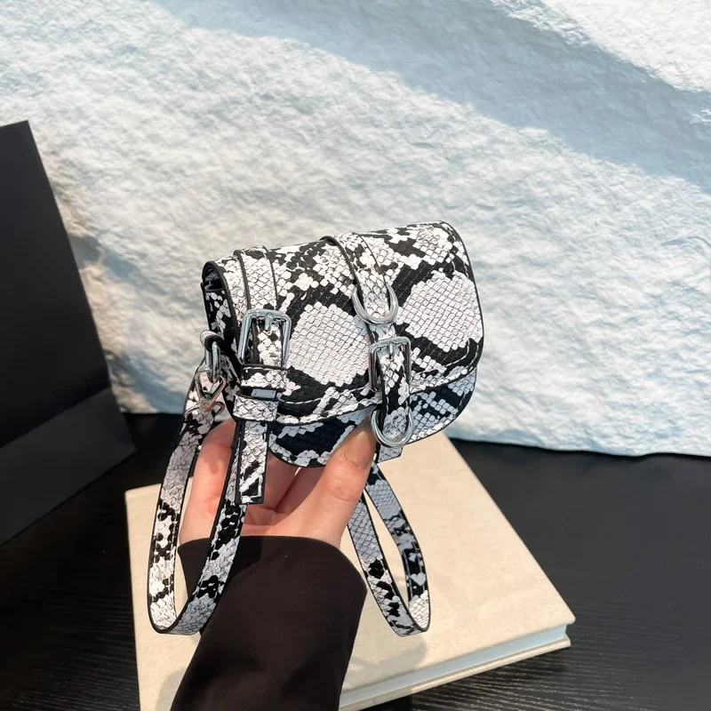 Famous Designer Women's Handbag Leather Messenger Crossbody Elegant Classic Luxury Brand Popular For Stylish
Famous Designer Women's Handbag Leather Messenger Crossbody Elegant Classic Luxury Brand Popular For Stylish