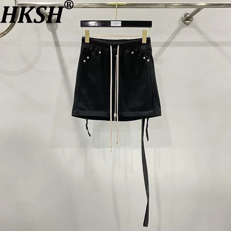 HKSH, новая летняя женская модная короткая юбка, однотонная джинсовая уличная одежда с эластичной резинкой на талии и карманами на шнурке, темные повседневные юбки HK8255
HKSH, новая летняя женская модная короткая юбка, однотонная джинсовая уличная одежда с эластичной резинкой на талии и карманами на шнурке, темные повседневные юбки HK8255