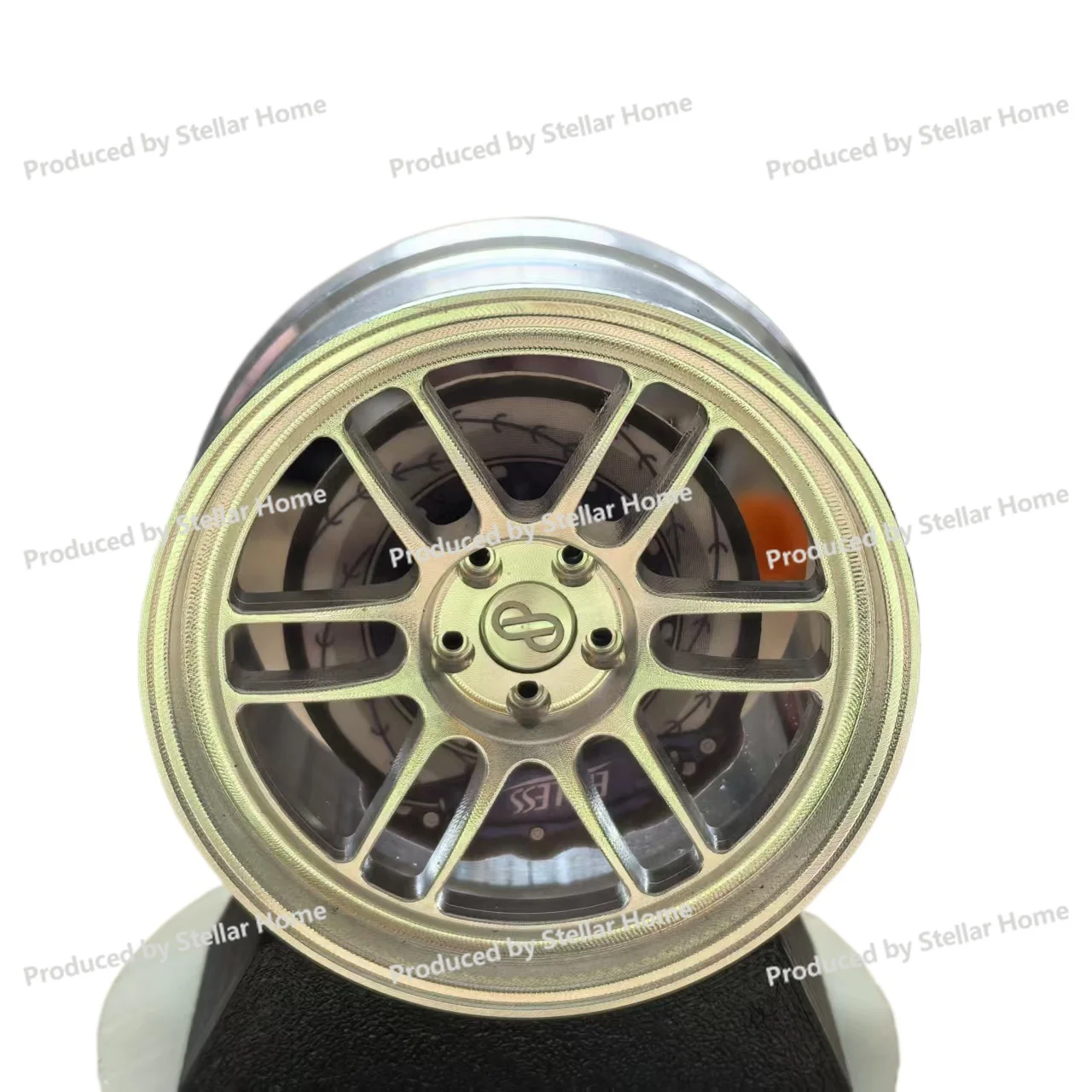 Suitable for Car Trend Wheel Hub Aromatherapy Aluminum Alloy RPF1 Car Ornament
Suitable for Car Trend Wheel Hub Aromatherapy Aluminum Alloy RPF1 Car Ornament