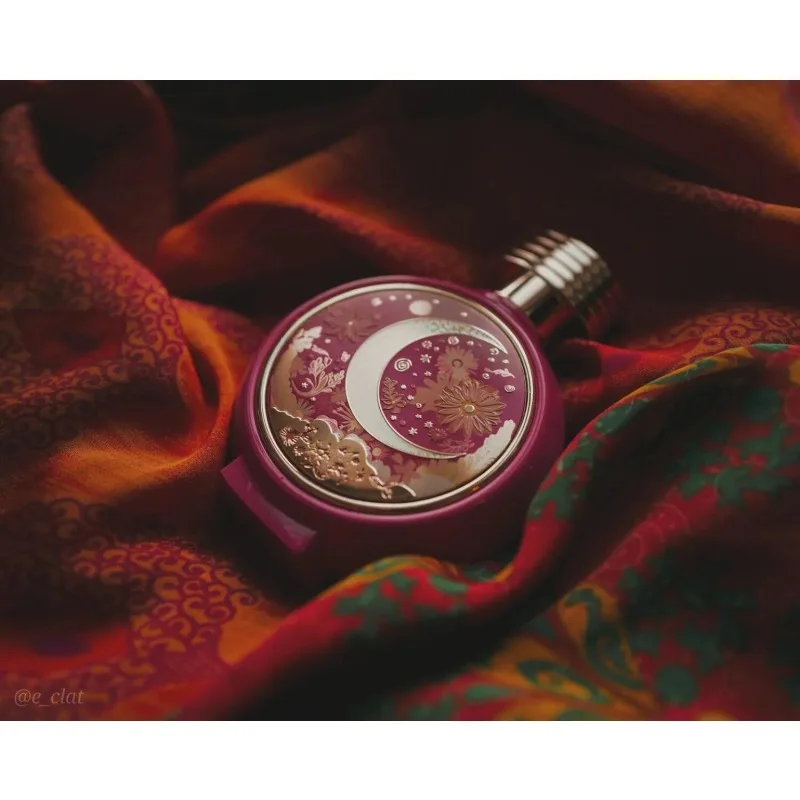 75ML Unisex Perfume Long Lasting Sweet Elegant Oriental Luxury Gourmand Vanilla Floral Fruity Soft Radiant Premium Fragrance
75ML Unisex Perfume Long Lasting Sweet Elegant Oriental Luxury Gourmand Vanilla Floral Fruity Soft Radiant Premium Fragrance