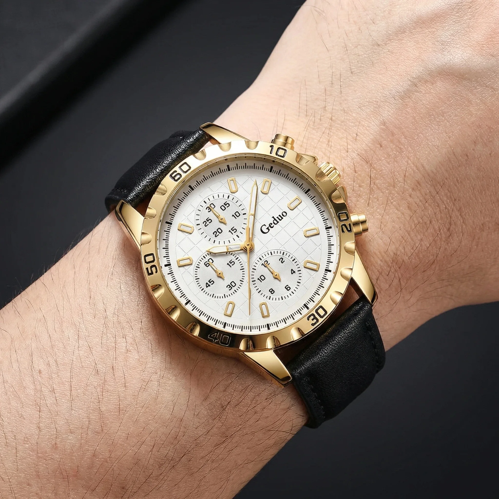2026 New Arrival Men's Quartz Watch Casual Leather Strap Fashionable Wristwatch
2026 New Arrival Men's Quartz Watch Casual Leather Strap Fashionable Wristwatch