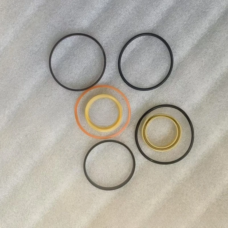Hydraulic Tilt Cylinder Sealing Kit 7202518 Suitable for S630, S650, T650
Hydraulic Tilt Cylinder Sealing Kit 7202518 Suitable for S630, S650, T650