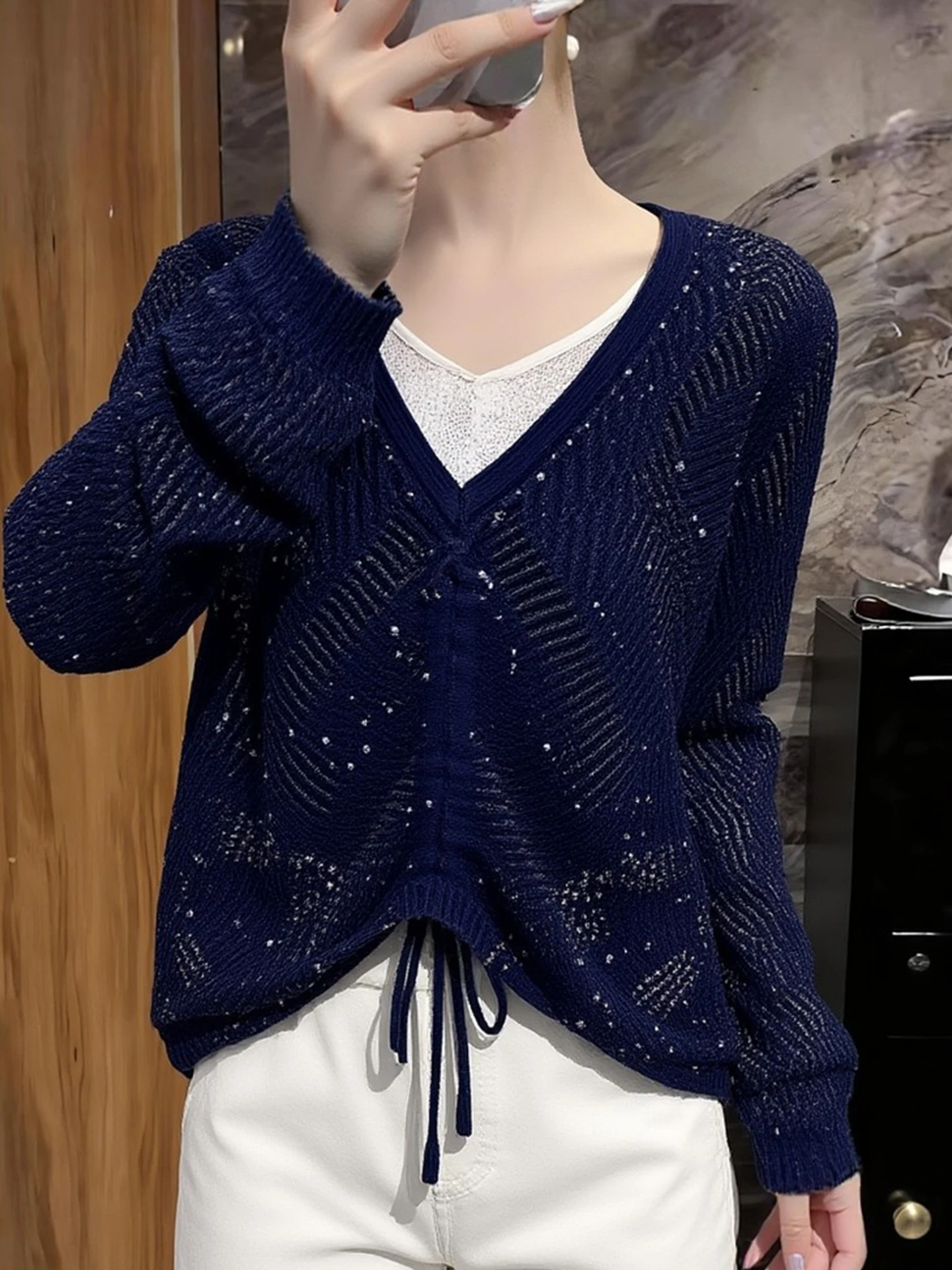Fashionable Anti-Aging Color Block Design Sense Hollow out Knitted Top Spring Season Elegant Loose Versatile Long Sleev...
Fashionable Anti-Aging Color Block Design Sense Hollow out Knitted Top Spring Season Elegant Loose Versatile Long Sleev...