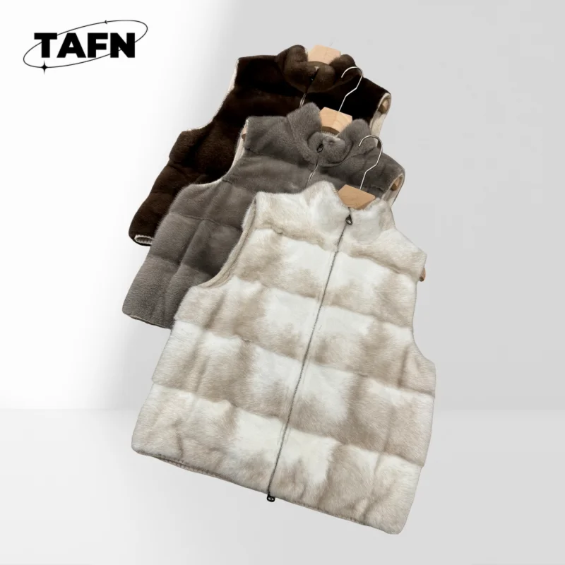 Женская флисовая верхняя одежда, теплые и мягкие куртки для зимы, модные военные куртки для женщин, стильные и теплые для зимы AK0732
Женская флисовая верхняя одежда, теплые и мягкие куртки для зимы, модные военные куртки для женщин, стильные и теплые для зимы AK0732