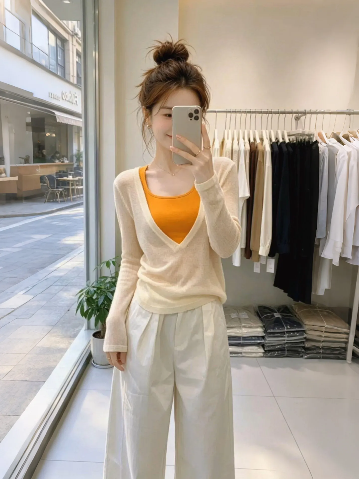 Elegant Orange Knitted Top And Vest Two-Piece Set for Women Breathable Lightweight Summer Fashion Casual V-Neck Comfortable Fit
Elegant Orange Knitted Top And Vest Two-Piece Set for Women Breathable Lightweight Summer Fashion Casual V-Neck Comfortable Fit