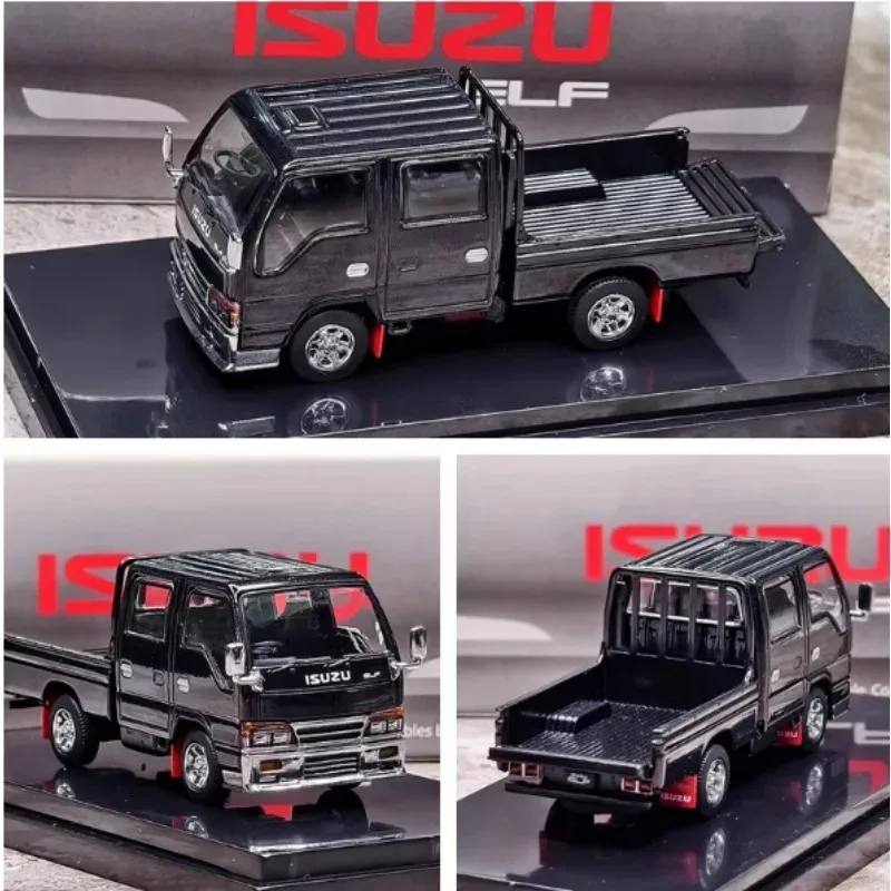 Model 1 1:64 ISUZU box truck die-casting simulation alloy car model, boys' toy, adult collectible display item.
Model 1 1:64 ISUZU box truck die-casting simulation alloy car model, boys' toy, adult collectible display item.