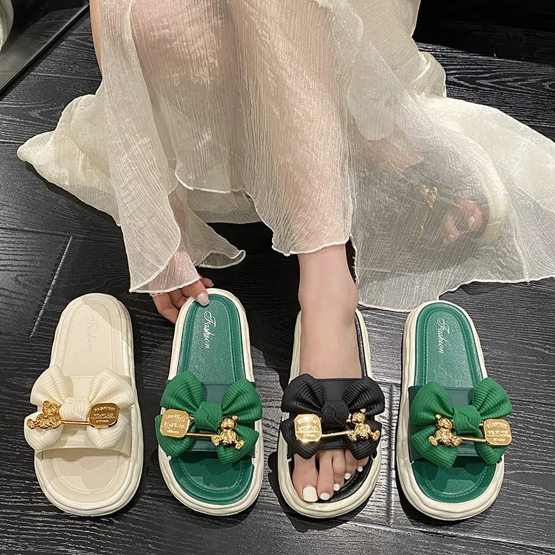 2025 Hot Sale New Bow Women's Shoes Bear Muffin Bottom Thick Sole Flip-flops Fairy Wind Beach Sandals Summer All Fashion Drag
2025 Hot Sale New Bow Women's Shoes Bear Muffin Bottom Thick Sole Flip-flops Fairy Wind Beach Sandals Summer All Fashion Drag