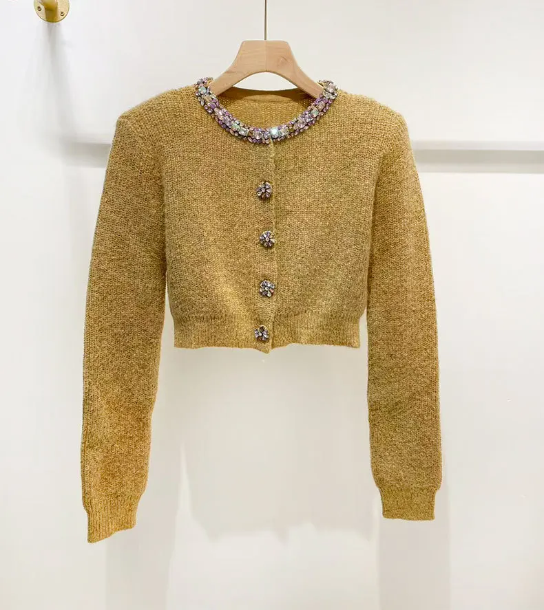 Высококачественный роскошный женский новый вязаный открытый кардиган с бриллиантами, осень-зима, комфортный топ для поездок на работу, простой дизайн, женский топ
Высококачественный роскошный женский новый вязаный открытый кардиган с бриллиантами, осень-зима, комфортный топ для поездок на работу, простой дизайн, женский топ